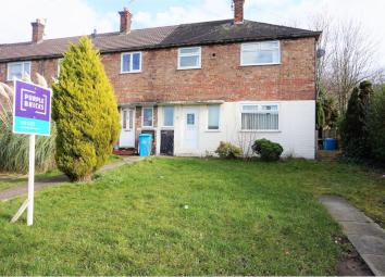 Semi-detached house To Rent in Runcorn