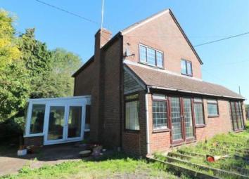 Detached house For Sale in Newent