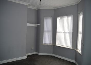 Terraced house To Rent in Wirral