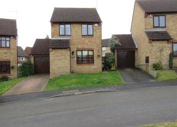 Detached house For Sale in Northampton