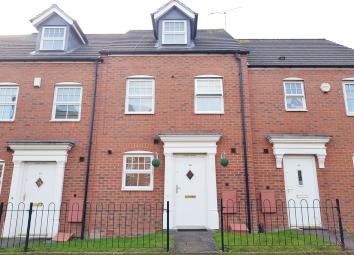 Town house For Sale in Coventry