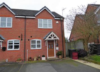 Semi-detached house For Sale in Ibstock