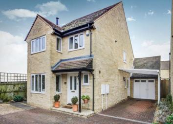 Detached house For Sale in Chipping Campden
