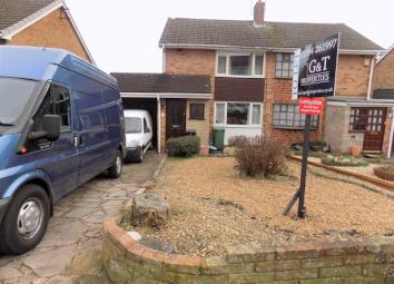 Semi-detached house To Rent in Stourbridge