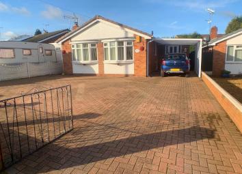 Detached bungalow For Sale in Stafford