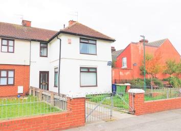 Semi-detached house To Rent in Middlesbrough