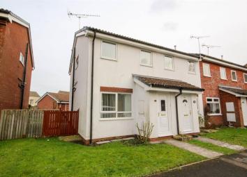 Semi-detached house To Rent in Wotton-under-Edge