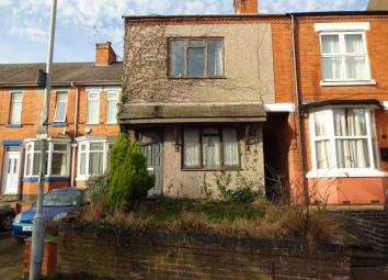 Terraced house For Sale in Leicester
