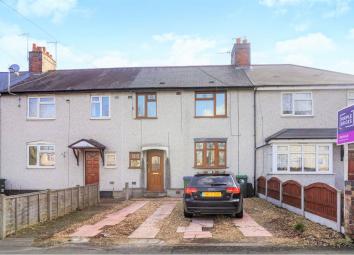 Terraced house For Sale in Tipton