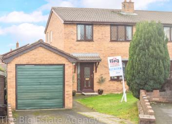 Semi-detached house For Sale in Mold