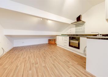 Flat To Rent in Bacup