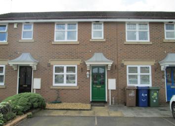 Terraced house To Rent in Rugeley