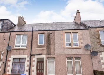 Flat For Sale in Leven