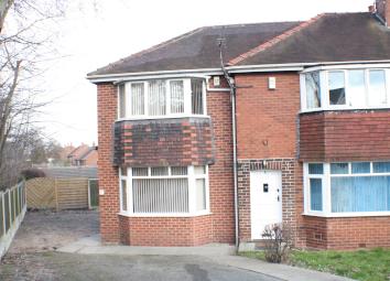 Town house To Rent in Leeds