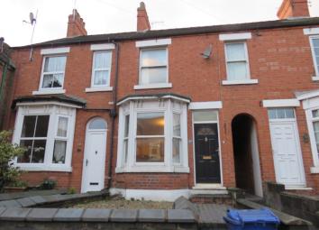 Terraced house For Sale in Uttoxeter