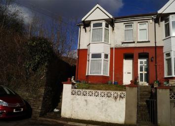 End terrace house For Sale in Mountain Ash