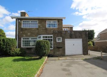 Detached house For Sale in Batley