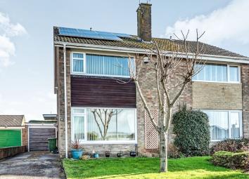 Semi-detached house For Sale in Bridlington