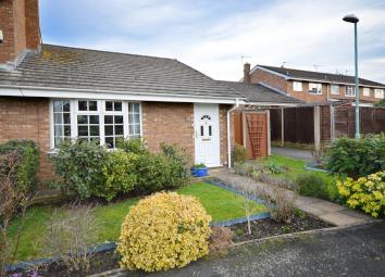 Bungalow For Sale in Bristol