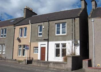 End terrace house To Rent in Leven