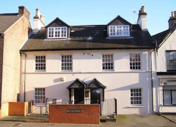 Flat To Rent in St.albans