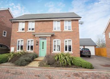 Detached house For Sale in Cambridge