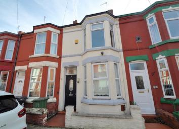 Terraced house For Sale in Birkenhead