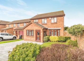 Detached house For Sale in West Malling