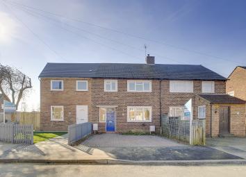 Terraced house For Sale in Walton-on-Thames