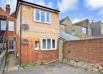 Studio For Sale in Newhaven