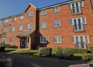 Flat For Sale in Hatfield