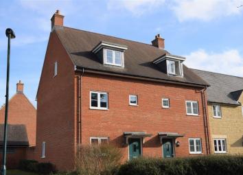 End terrace house For Sale in Kidlington