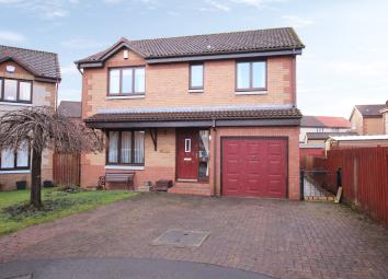 Detached house For Sale in Clydebank