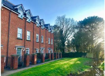Town house For Sale in Tiverton