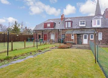 Terraced house For Sale in Blairgowrie