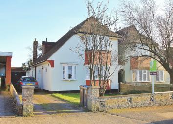 Semi-detached house For Sale in New Malden