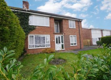 2 Bedroom Maisonette to rent