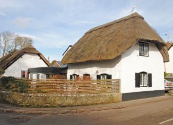 2 Bedroom Detached house to rent