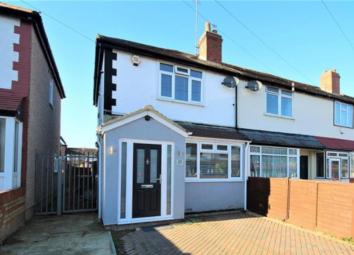 Terraced house For Sale in Hayes