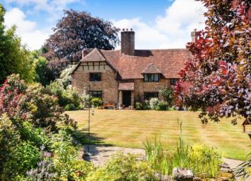 Terraced house To Rent in Farnham