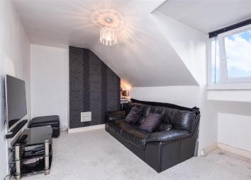 Flat For Sale in Thornton Heath