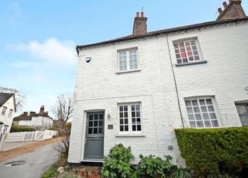 2 Bedroom End terrace house for sale