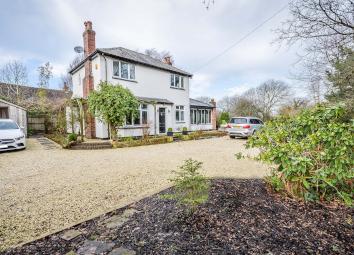 Detached house For Sale in Lymm