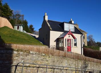Detached house For Sale in Jedburgh