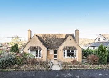 Detached bungalow For Sale in Stroud