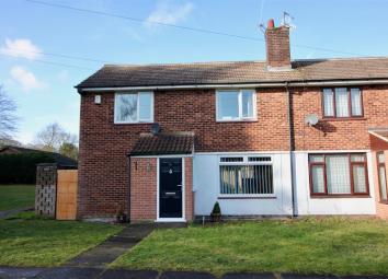 Semi-detached house For Sale in Retford