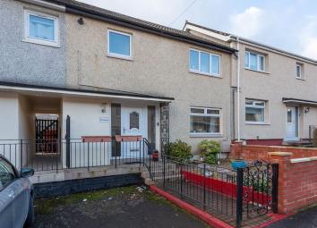 Terraced house For Sale in Paisley