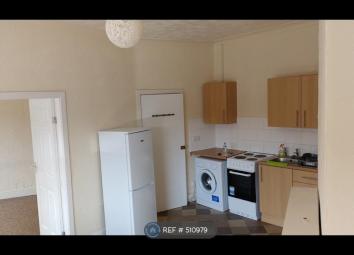 Flat To Rent in Castleford