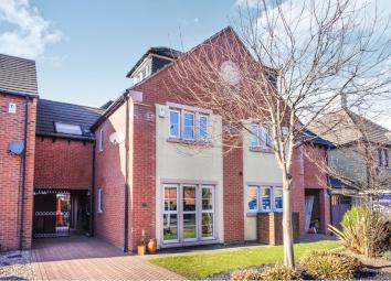 Semi-detached house For Sale in Otley