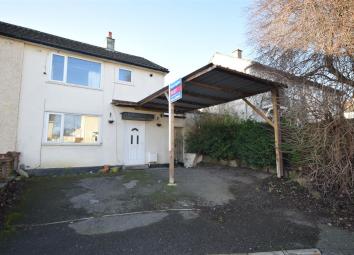 Semi-detached house For Sale in Huddersfield
